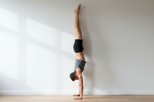 MASTERING YOUR FIRST 10-SECOND HANDSTAND