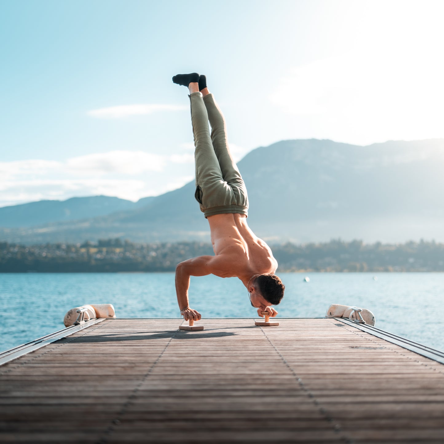 DJAK round handstand canes - detail shot showing round base