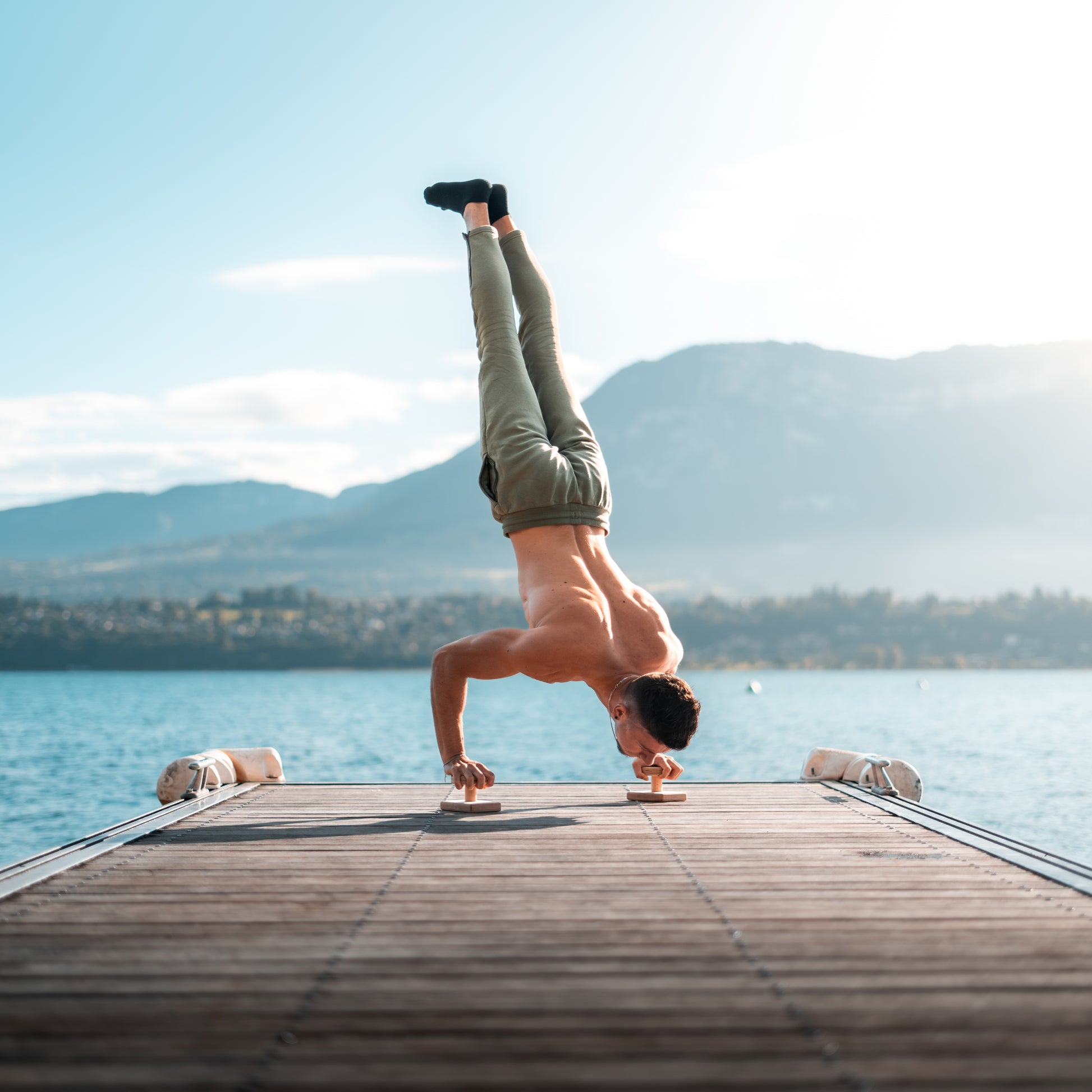 DJAK round handstand canes - detail shot showing round base